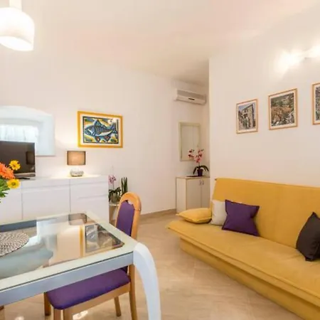 Irma Apartamento Bol